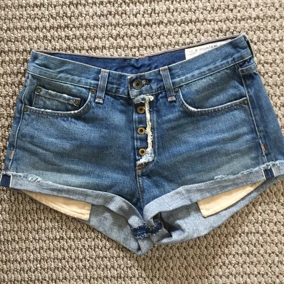 Rag &amp; Bone “Marilyn” fly shorts