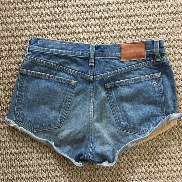 Rag &amp; Bone “Marilyn” fly shorts
