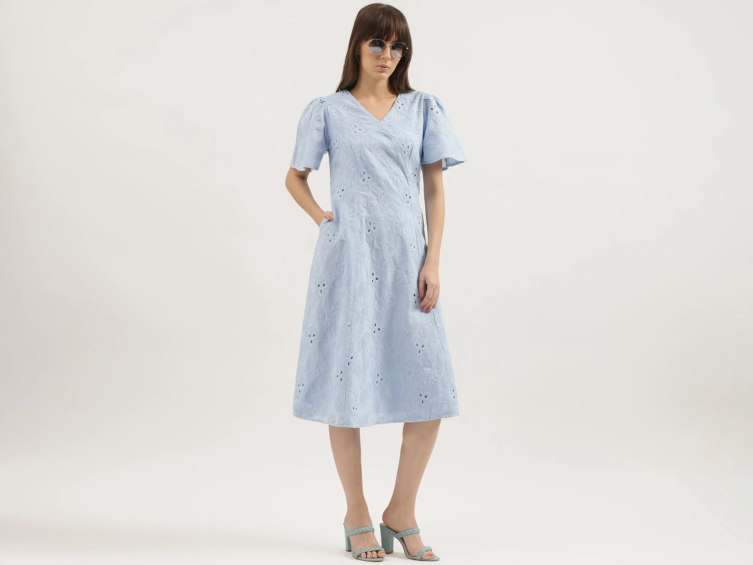 Regular Fit V-Neck Embroidered Dresses