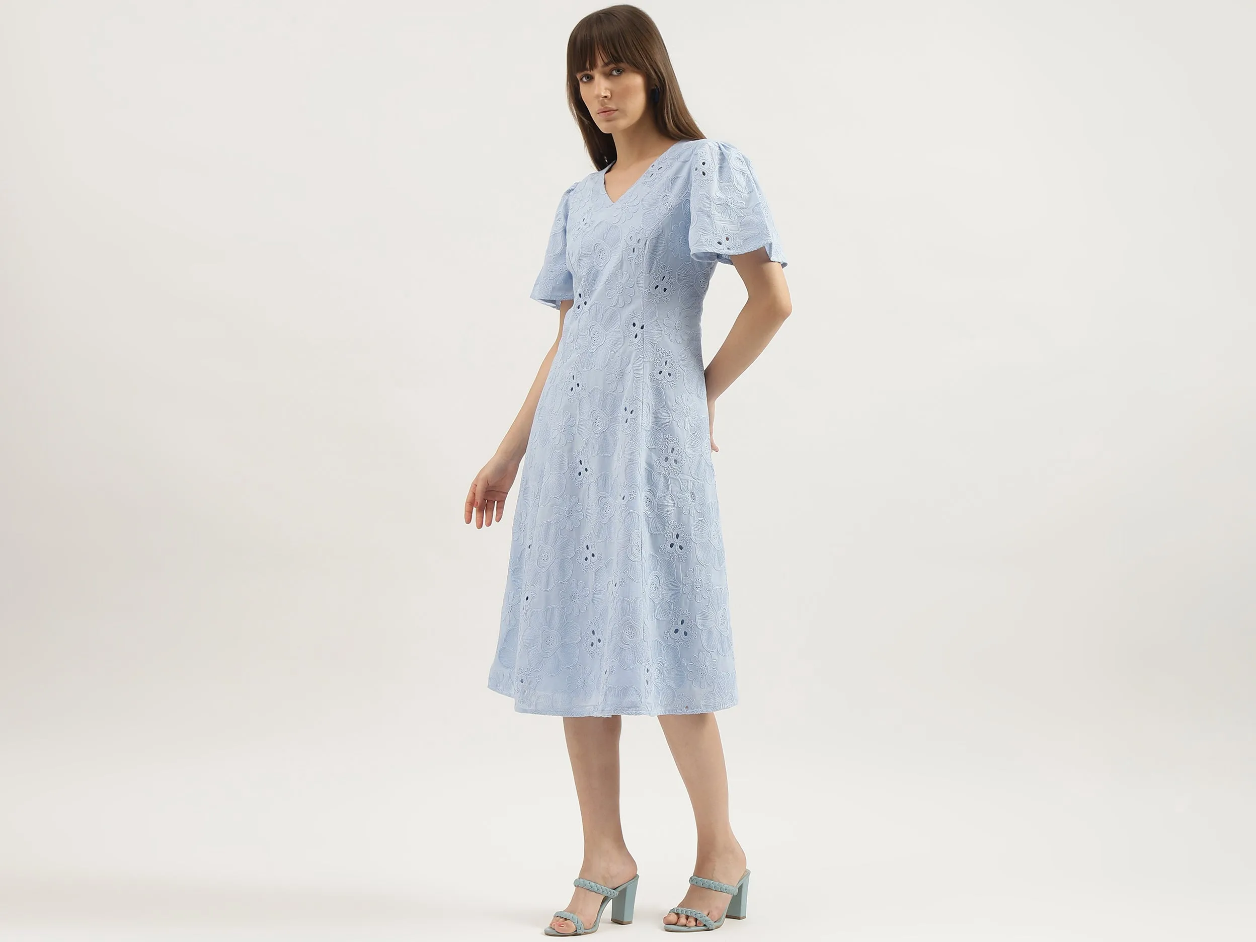 Regular Fit V-Neck Embroidered Dresses