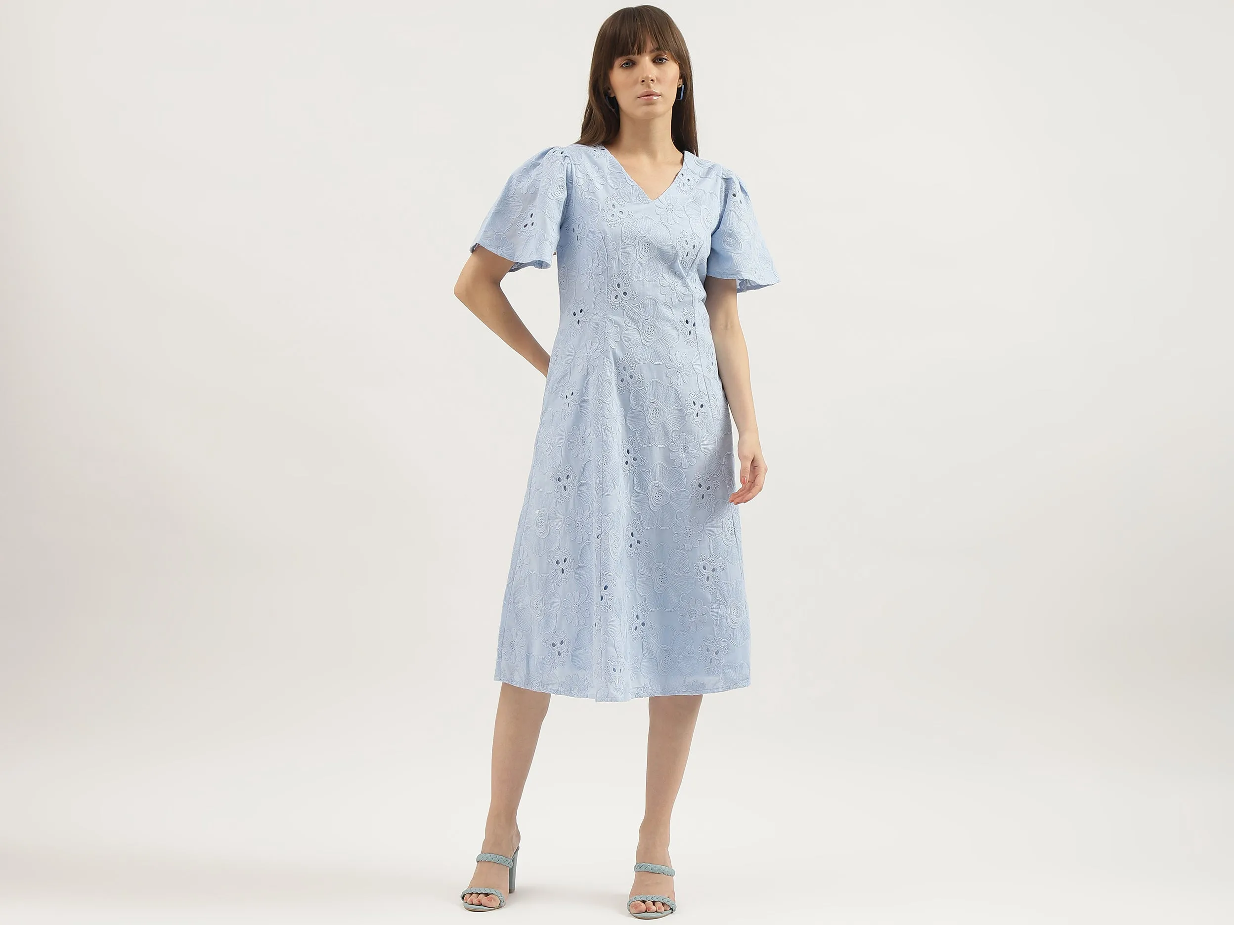 Regular Fit V-Neck Embroidered Dresses