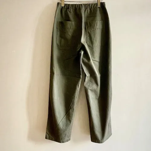 Sarahwear - (C30536) Cotton Herringbone Soft Tapered Pants in Khaki