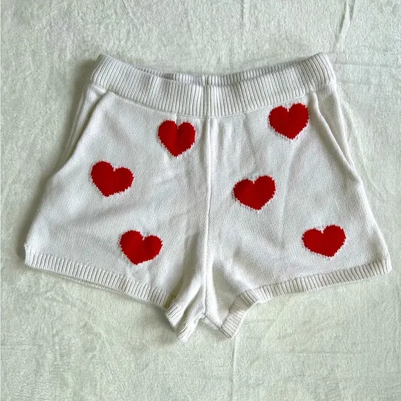 Show Me Your Mumu Boardwalk Shorts in Tossed Heart Knit High Waist