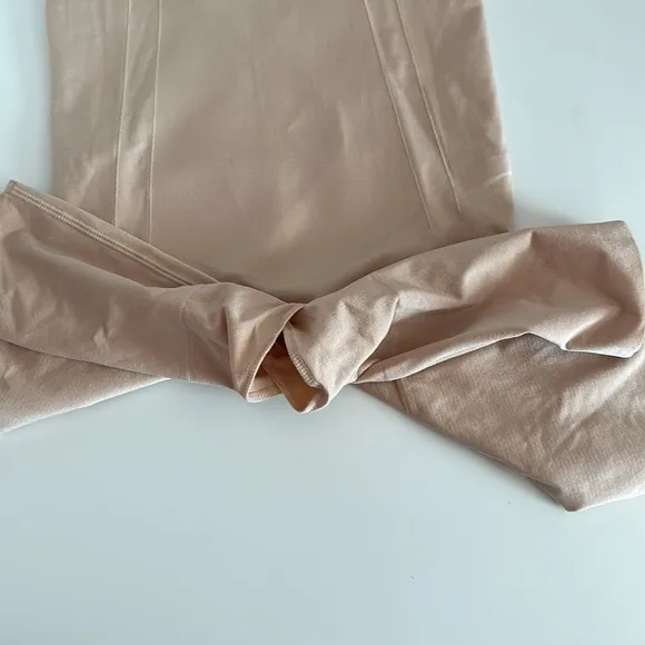 SPANX OnCore High Waist Mid-Thigh Shorts