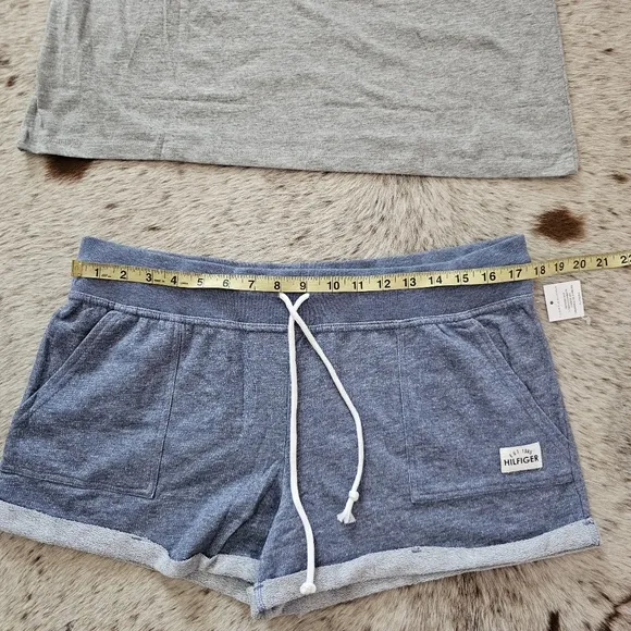 TOMMY HILFIGER Women's 2-Piece Pajama Set T-Shirt &amp; Terry Shorts Size XL NEW
