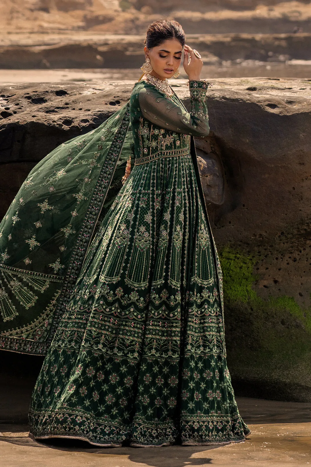 Traditional Bottle Green Embroidered Pakistani Wedding Dress Pishwas