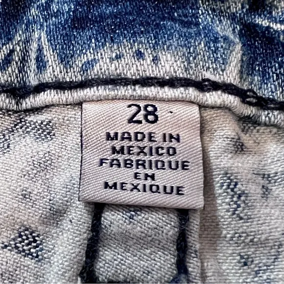True Religion NWT Womens Mid Cutoff Denim Jean Shorts Size 28 Tie Dye Acid Wash