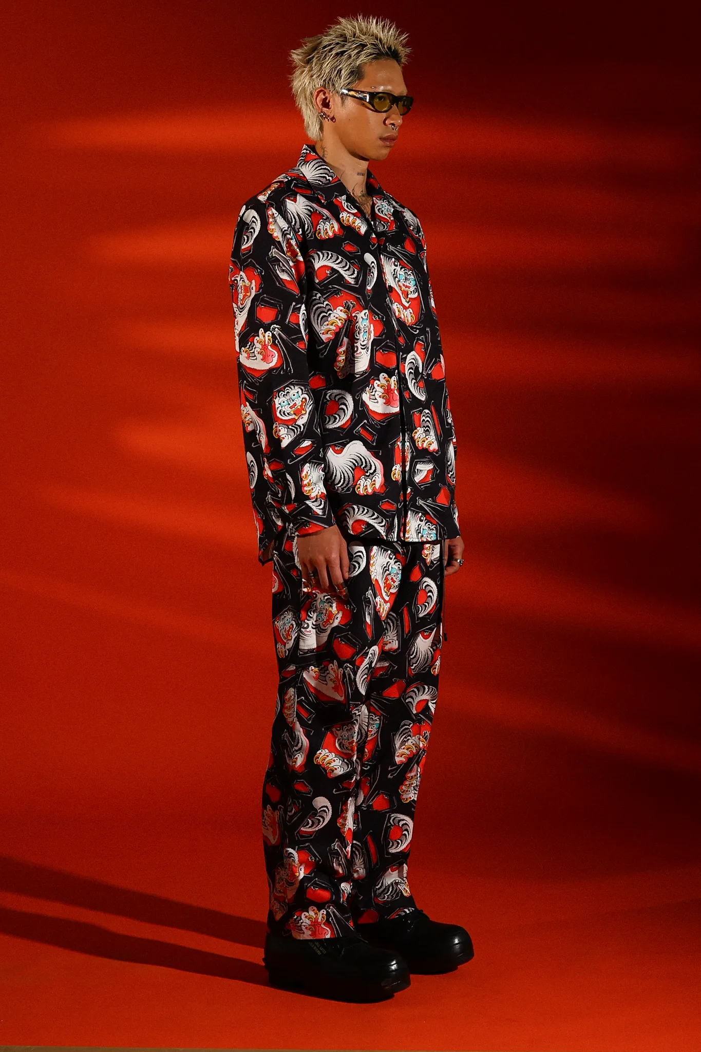 [UNISEX] ADRIAN HING X LOCO MOSQUITO BELTED TROUSERS