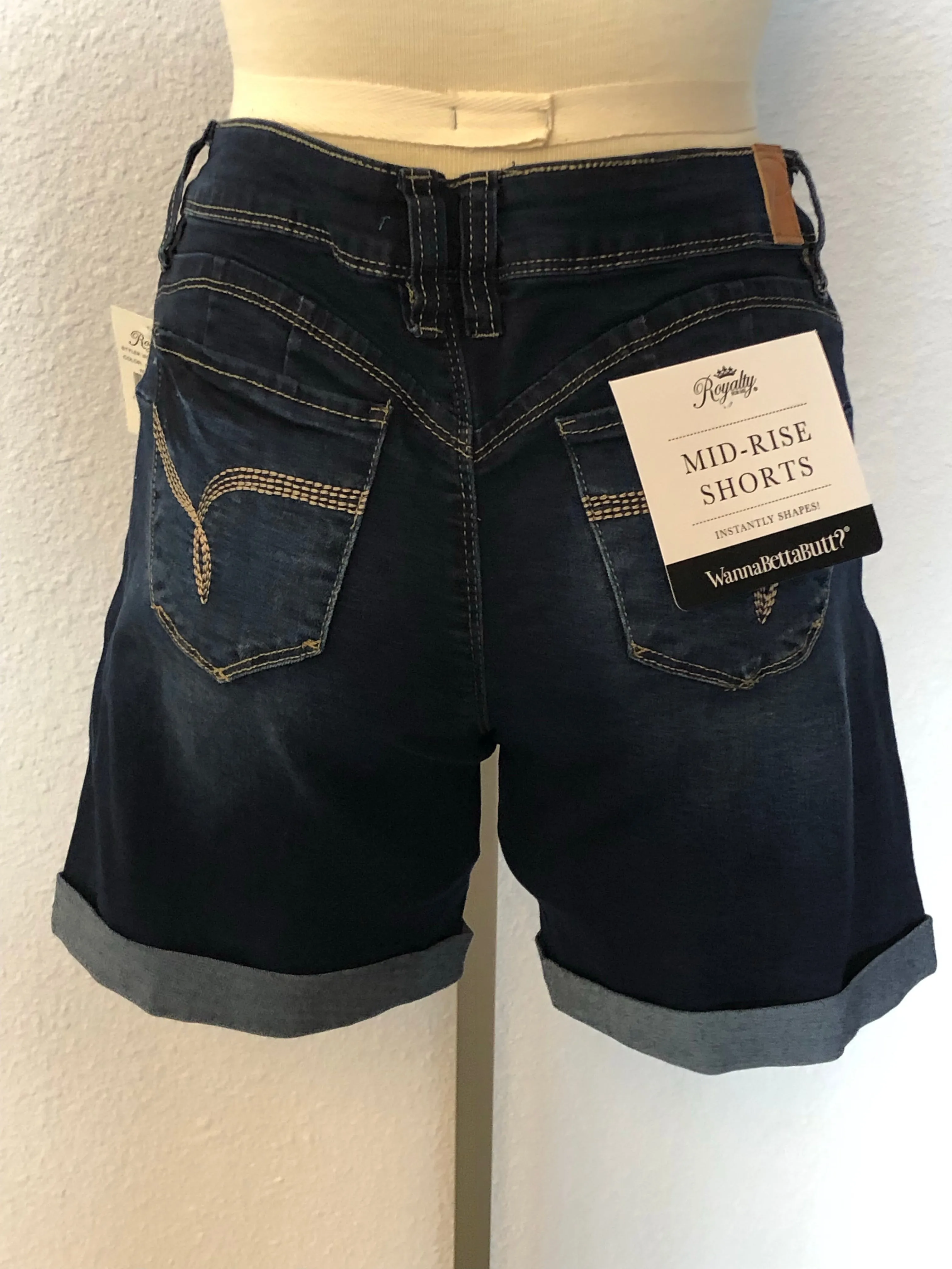 WANNABETTABUTT DENIM CUFFED SHORTS