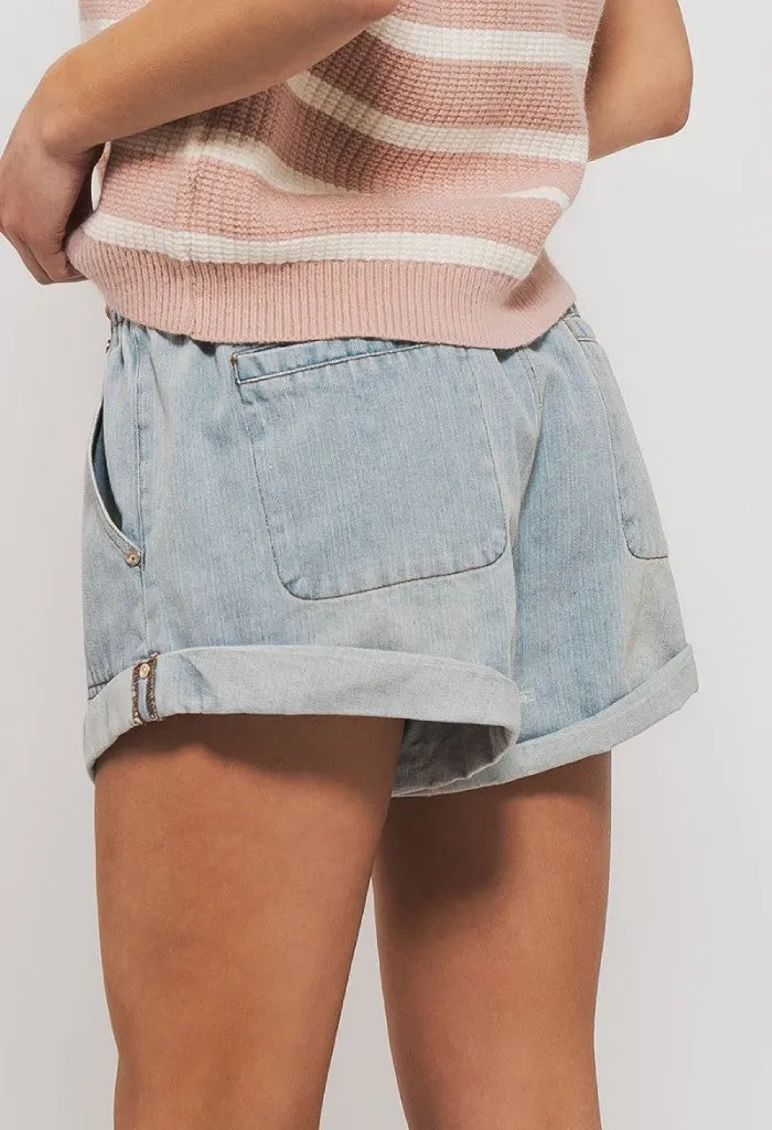 Weekend Blues Short