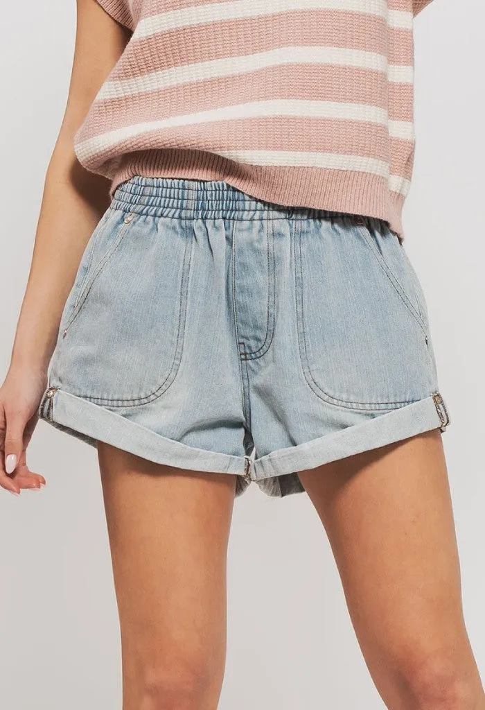 Weekend Blues Short