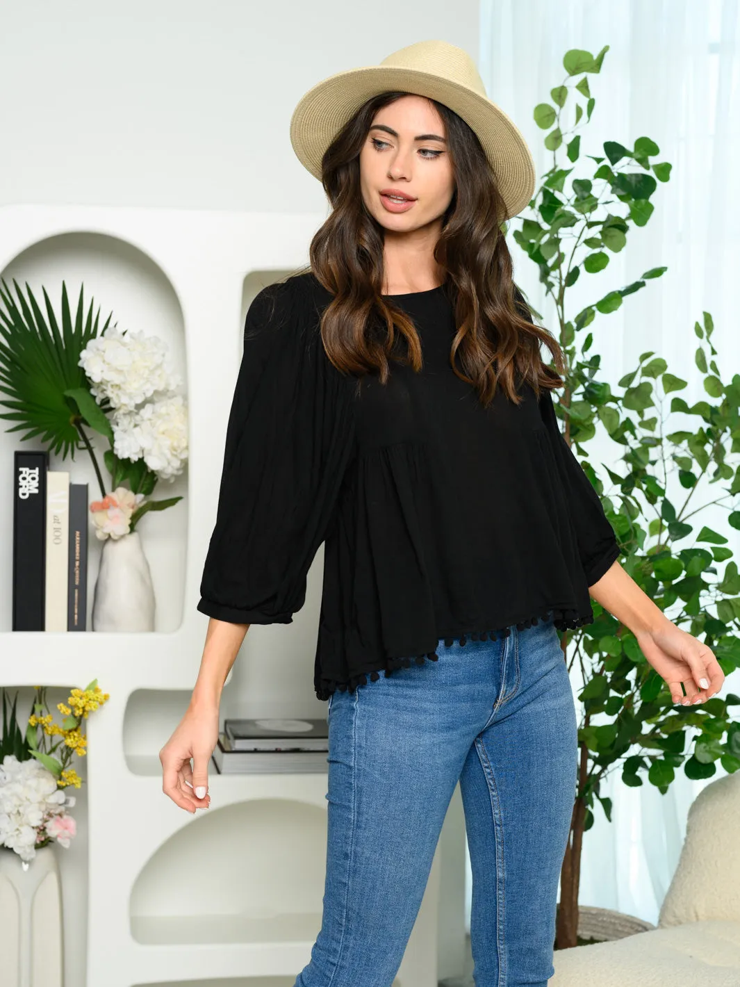 WOMEN'S 3/4 SLEEVES TRIM DETAIL TUNIC TOP