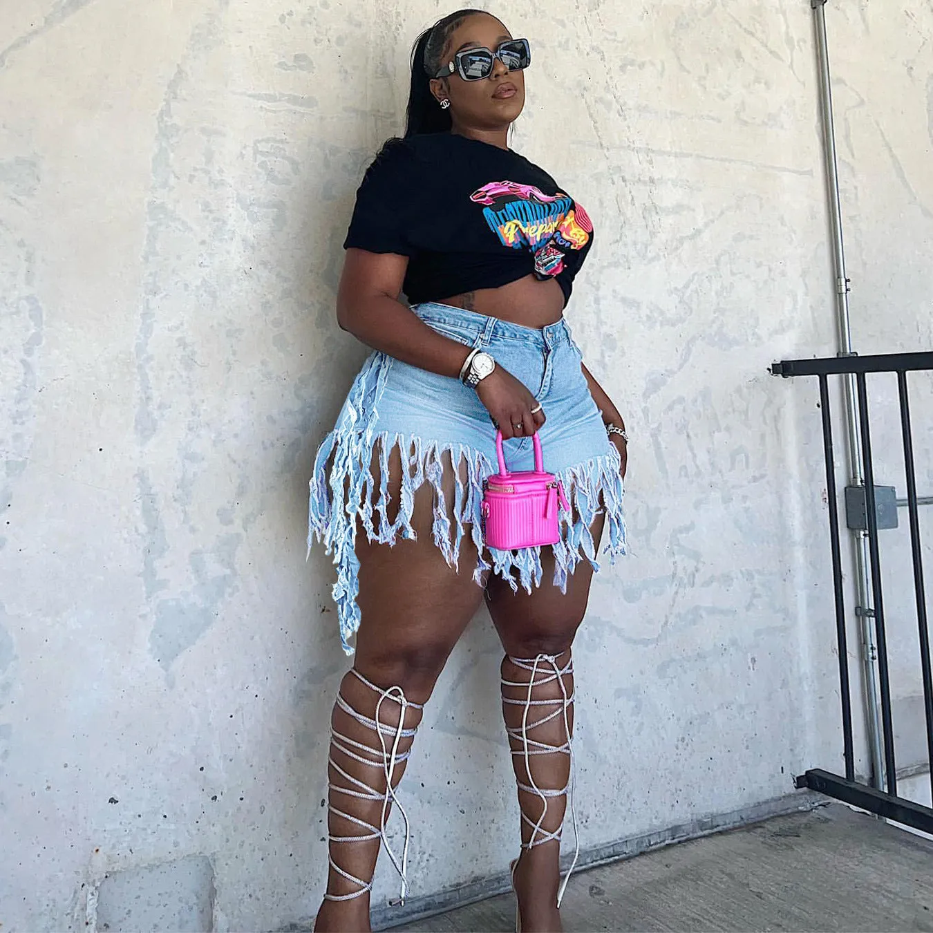 Women's Shredded Short-Shorts with High Waist