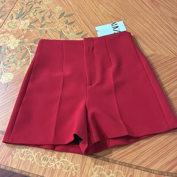 Zara high waist red shorts sz.XS