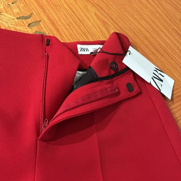 Zara high waist red shorts sz.XS